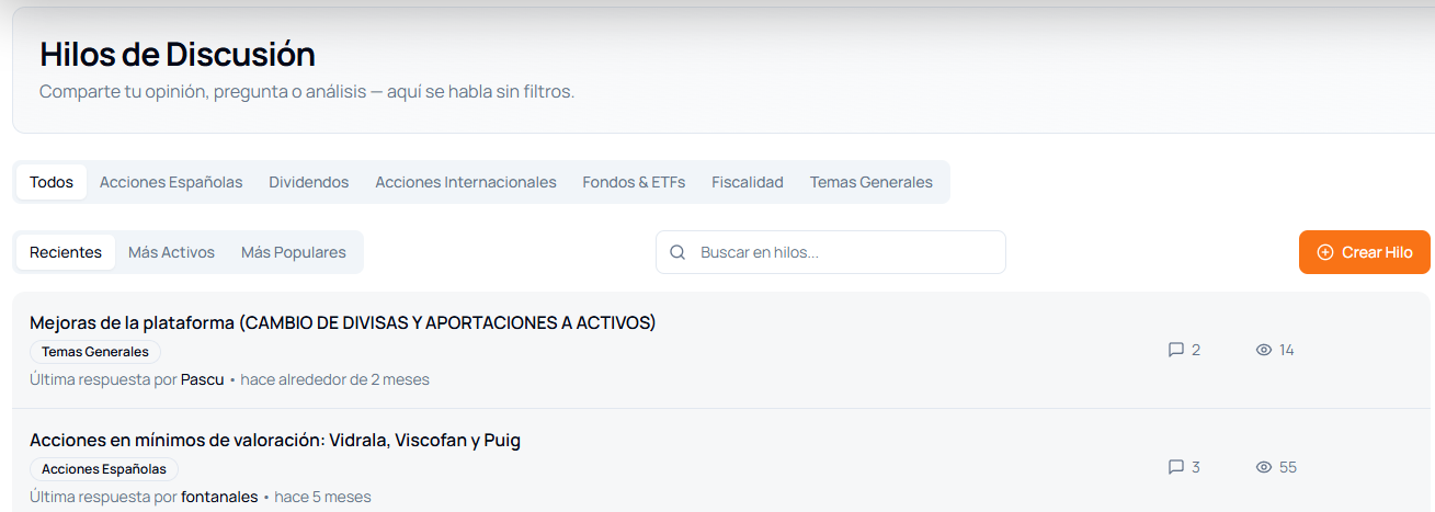 Vista real de los hilos de discusión de Invertcom con categorías, buscador y conversaciones